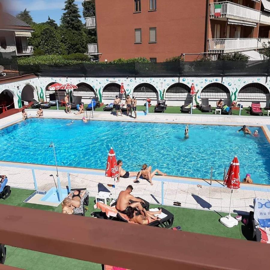B&B The Sun Swimming & Pool Turin Bagian luar foto